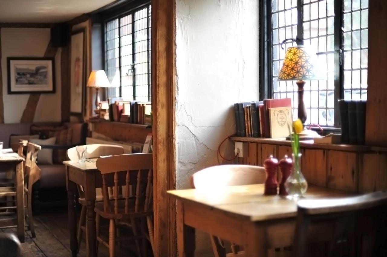Bel And The Dragon-Cookham Hotel Exterior photo